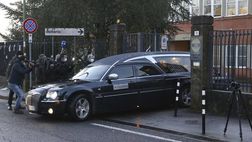 Morte Paolo Rossi, il feretro lascia Siena in direzione Vicenza: domani camera ardente aperta al Menti
