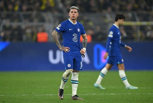 (Photo by Stuart Franklin/Getty Images) Chelsea, i 120 milioni di Enzo Fernandez: “Ma li vale?”, il dubbio di Gary Neville e Jamie Redknapp…- immagine 4