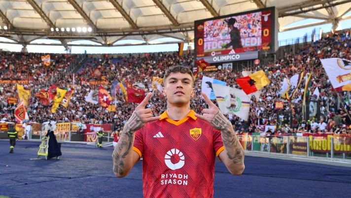 Getty Images Roma-Lazio, tifoso speciale all’Olimpico: Blanco immortalato sotto la Sud - immagine 1