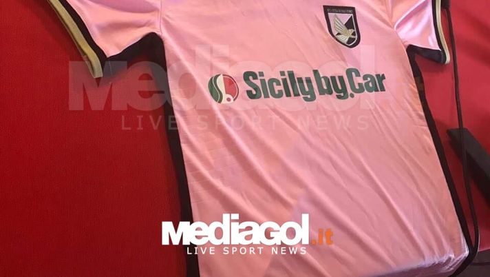 FOTO, Palermo: Ecco Le Maglie Con Il Nuovo Sponsor - Mediagol