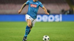 Napoli, Maggio riceve il premio per le 300 presenze in maglia azzurra