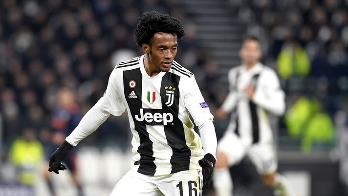 TURIN, ITALY - NOVEMBER 27:  Juan Cuadrado of Juventus in action during the Group H match of the UEFA Champions League between Juventus and Valencia at Allianz Stadium on November 27, 2018 in Turin, Italy.  (Photo by Filippo Alfero - Juventus FC/Juventus FC via Getty Images) 
