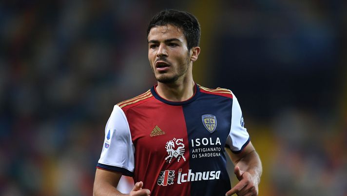 UDINE, ITALY - APRIL 21: Andrea Carboni of Cagliari Calcio looks on during the Serie A match between Udinese Calcio  and Cagliari Calcio at Dacia Arena on April 21, 2021 in Udine, Italy. (Photo by Alessandro Sabattini/Getty Images) 