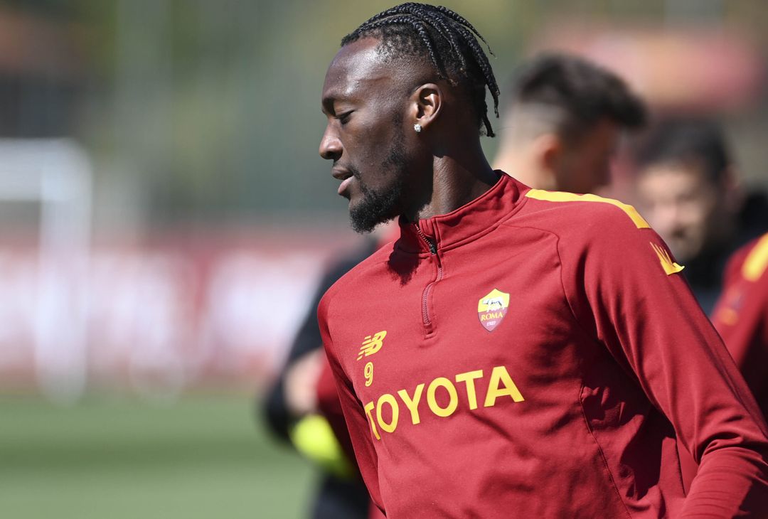 La Roma corre in vista del Torino sotto gli occhi di Pinto e Mourinho – FOTO GALLERY - immagine 14