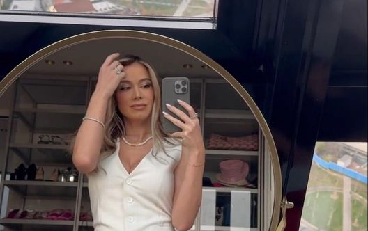 Diletta Leotta con Karius a Berlino: divertimento, amore e… un tatuaggio in comune- immagine 2