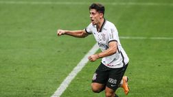 Frase razzista online: il Corinthians rescinde il contratto di Danilo Avelar