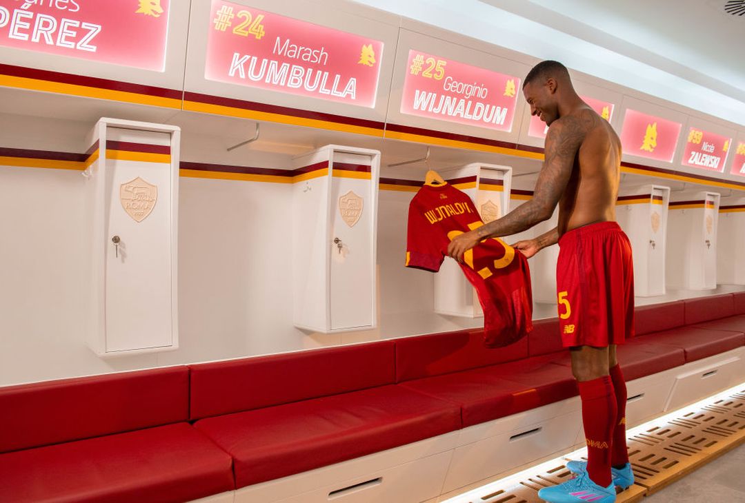 Wijnaldum è un nuovo giocatore della Roma – FOTO GALLERY - immagine 35