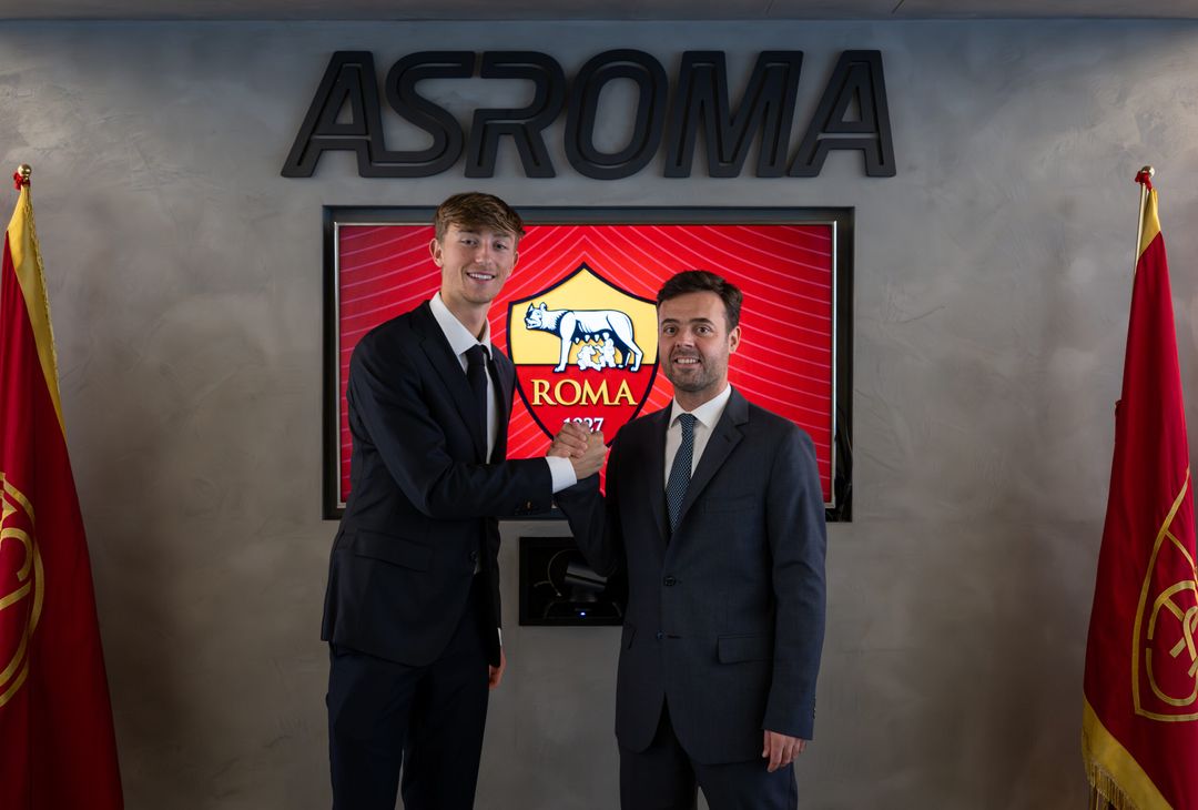 Roma, i primi scatti in giallorosso di Huijsen – FOTOGALLERY - immagine 7