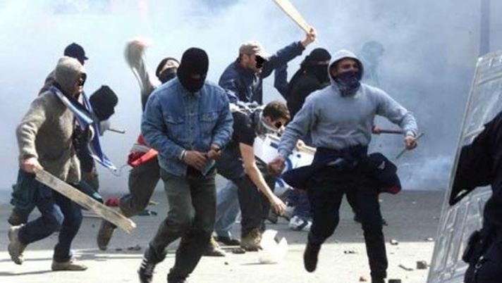 A Roma e Torino si rischia la guerriglia ultrà - immagine 1