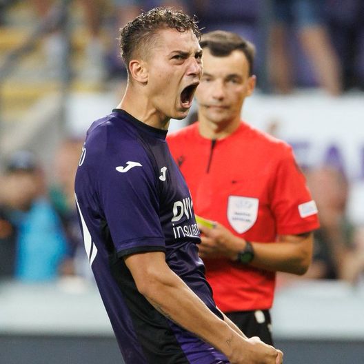 Esultanza provocatoria di Esposito dopo il suo primo gol: i media lo bersagliano- immagine 2