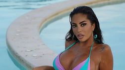 Floriana Messina, decollete esplosivo: l’ultima foto in bikini è bollente