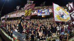 La Salernitana si carica per Verona coi tifosi: rifinitura a porte aperte