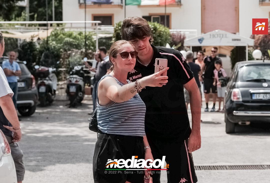 FOTO Bari-Palermo, rosanero in partenza da “Casena dei Colli” (Gallery) - immagine 51