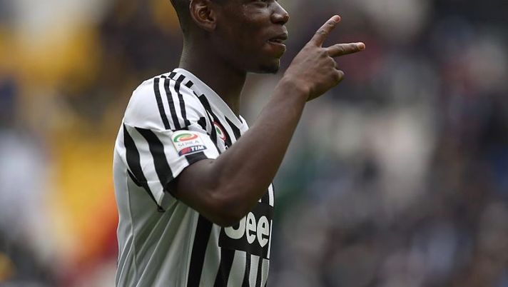 TURIN, ITALY - MAY 01: Paul Pogba of Juventus FC celebrates victory at the end of the Serie A match between Juventus FC and Carpi FC at Juventus Arena on May 1, 2016 in Turin, Italy. (Photo by Valerio Pennicino/Getty Images) Addio, Pogba. Io ho avuto al fantacalcio il giocatore più pagato della storia - immagine 1