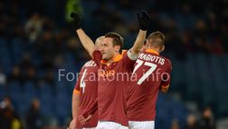 Roma-Fiorentina 4-2: Poker Roma! TOTTI è il sole che illumina l’Olimpico (FOTO)