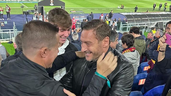 Taddei all’Olimpico per Roma-Bayer: “Momenti speciali. Per sempre cuore giallorosso” - immagine 1