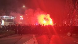 Monza-Milan, la Curva Sud intona cori a sostegno della squadra | PM Video