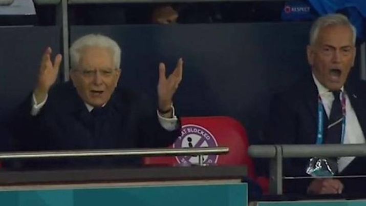 esultanza Mattarella 