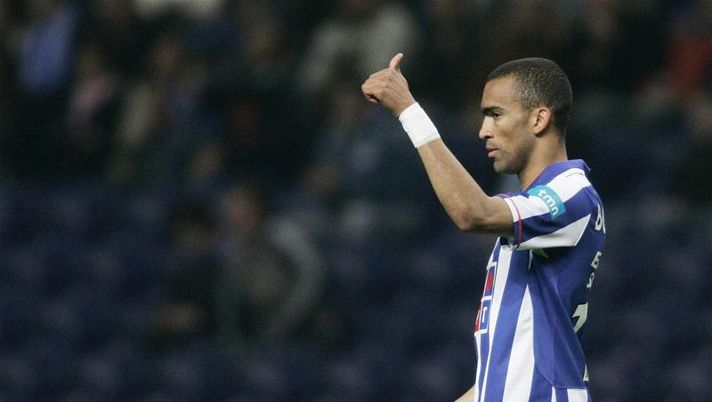 Bosingwa per 16,2 mln di sterline al Chelsea Bosingwa per 16,2 mln di sterline al Chelsea