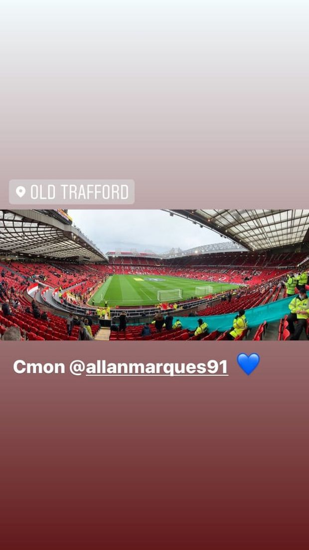 FOTO Dezi all’Old Trafford per sostenere Allan- immagine 2