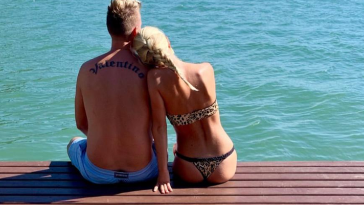 Maxi Lopez e Daniela, vacanza romantica: “Così per sempre”. Fisico pazzesco per la modella 