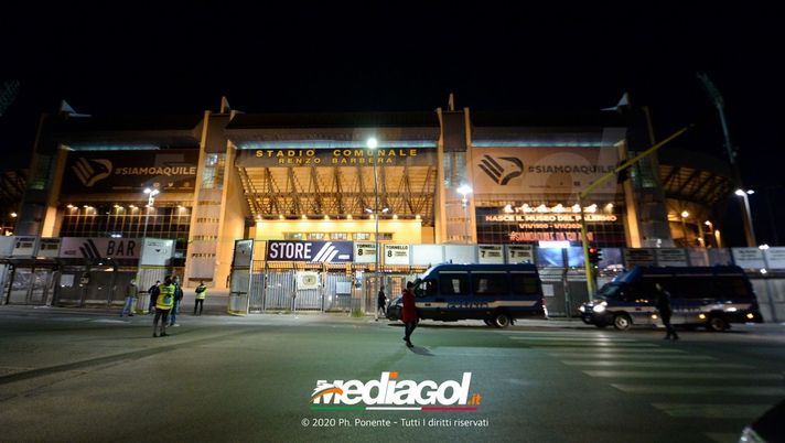 Palermo, Campagna Abbonamenti 2021/22: prezzi curva, gradinata e tribuna da 115 a 1000 euro 