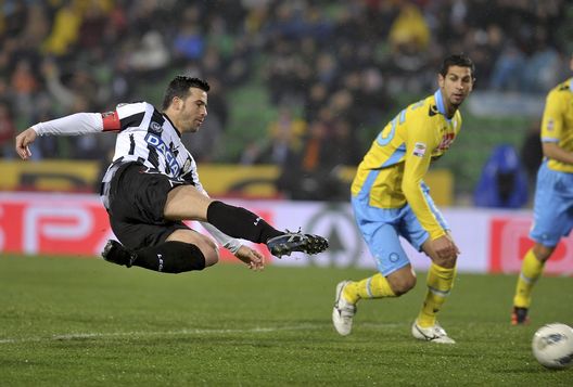 (Photo by Dino Panato/Getty Images) Di Natale: “Il Napoli sfrutta molto le mezzali che segnano. Beto è da top club”- immagine 2