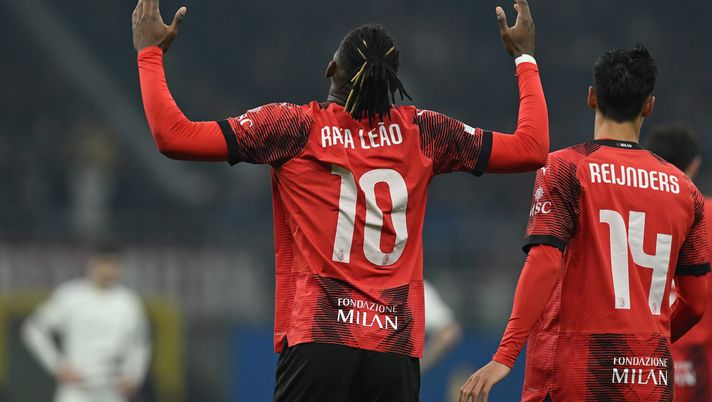 L'esultanza di Rafael Leao (attaccante AC Milan) per il suo gol in Milan-Rennes 3-0 (Europa League 2023-2024) | News (Getty Images) esultanza gol Rafael Leao AC Milan Milan-Rennes 3-0 Europa League 2023-2024