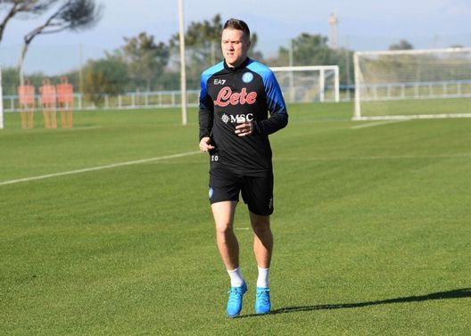 Stasera Napoli-Lille, poi marcia di avvicinamento all’Inter. Il programma- immagine 2