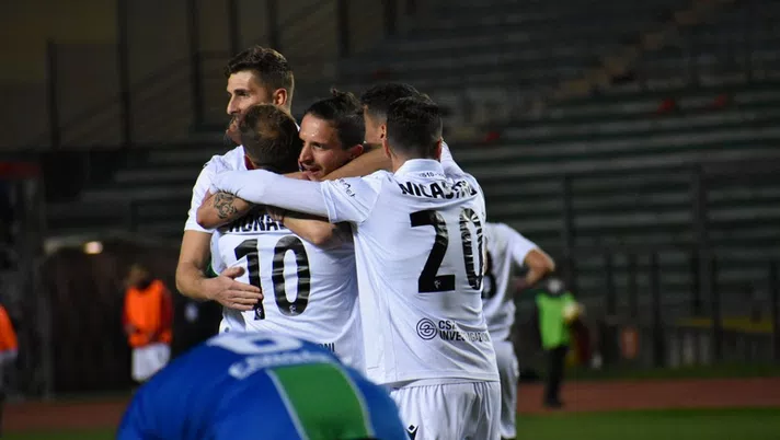 Padova pronto a dar battaglia a Pesaro, ma a pranzo occhi puntati sul Curi di Perugia
