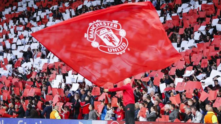Manchester United: regalo ai propri tifosi. La società disposta a pagare chi seguirà la squadra a Rostov  Manchester United: regalo ai propri tifosi. La società disposta a pagare chi seguirà la squadra a Rostov