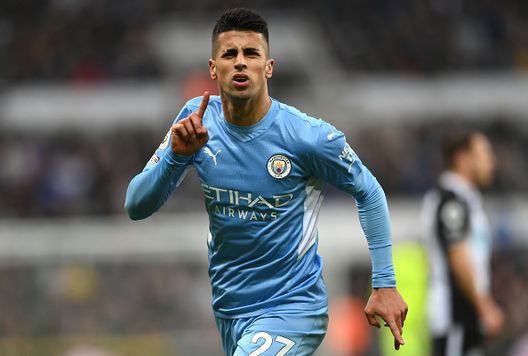 (Photo by Stu Forster/Getty Images) Il Manchester City sta preparando una rivoluzione sulla fascia sinistra- immagine 2