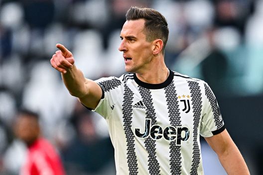 TURIN, ITALY - JANUARY 29: Arkadiusz Krystian Milik of Juventus gestures during the Serie A match between Juventus and AC Monza at Allianz Stadium on January 29, 2023 in Turin, Italy. (Photo by Juventus FC/Juventus FC via Getty Images) Allegri perde un attaccante: sarà out per il match contro la Fiorentina- immagine 2