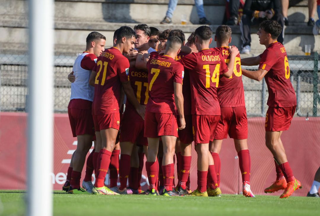 Primavera, la Roma batte il Verona sotto gli occhi di Pinto e Mourinho – FOTO GALLERY - immagine 17