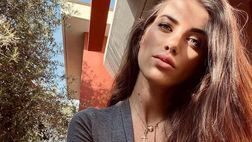 Eleonora Boi fa girare la testa a tutti: la scollatura di lady Gallinari è bollente