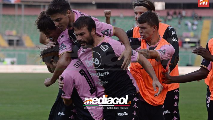 Palermo, il girone d’andata rosanero: gol, espulsioni e rimpianti al giro di boa  palermo