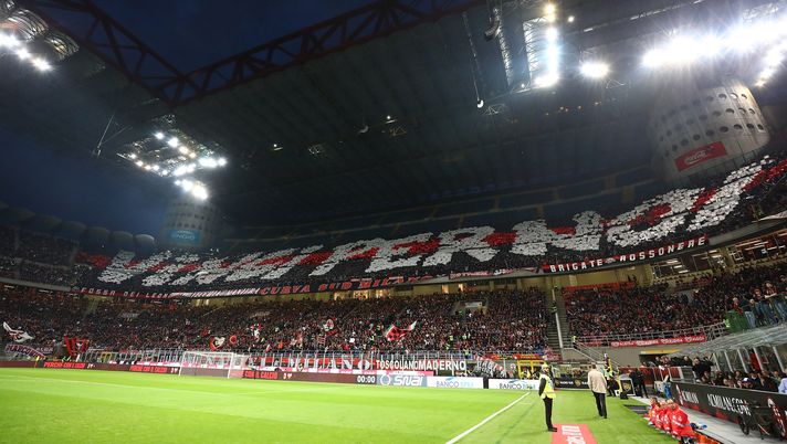 La Curva Sud Milano, cuore del tifo del Milan, allo stadio di San Siro (credits: GETTY Images) 