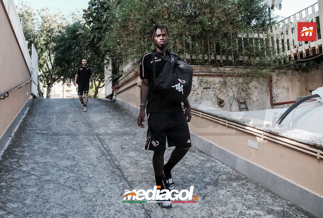 FOTO RITIRO PALERMO, i rosanero di Baldini arrivano in palestra (Gallery) - immagine 9