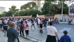 VIDEO Palermo-Virtus Entella, arrivano gli ultra: cori e tamburi prima dei cancelli