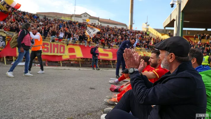 Catanzaro, Vivarini ancora in stand by: “Stiamo parlando del progetto serie B, serve tempo” - immagine 1