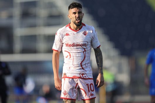 Difesa a tre e Nico Gonzalez più offensivo: il 3-4-1-2 è davvero possibile- immagine 2