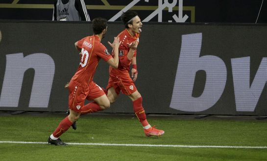 DUISBURG, GERMANY - MARCH 31: Eljif Elmas of North Macedonia celebrates with team mate Stefan Spirovski after scoring their side's second goal during the FIFA World Cup 2022 Qatar qualifying match between Germany and North Macedonia at Schauinsland-Reisen-Arena on March 31, 2021 in Duisburg, Germany. Sporting stadiums around Germany remain under strict restrictions due to the Coronavirus Pandemic as Government social distancing laws prohibit fans inside venues resulting in games being played behind closed doors. (Photo by Thilo Schmuelgen - Pool/Getty Images) Il programma di quest’oggi dei nazionali azzurri: Anguissa, Elmas e non solo- immagine 2
