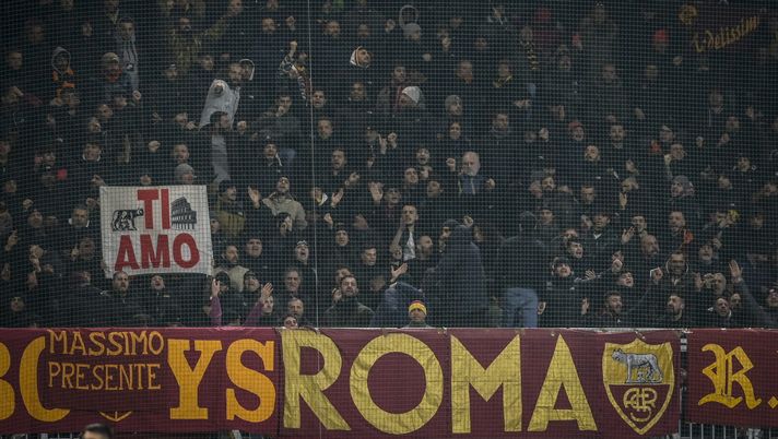 Feyenoord-Roma, ufficiale: la Uefa vieta la trasferta ai tifosi giallorossi - immagine 1