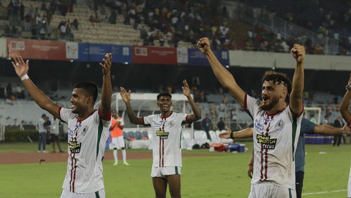 Derby di Calcutta, autogol del bomber davanti a 65mila spettatori DOMINIO NEL DERBY DI CALCUTTA