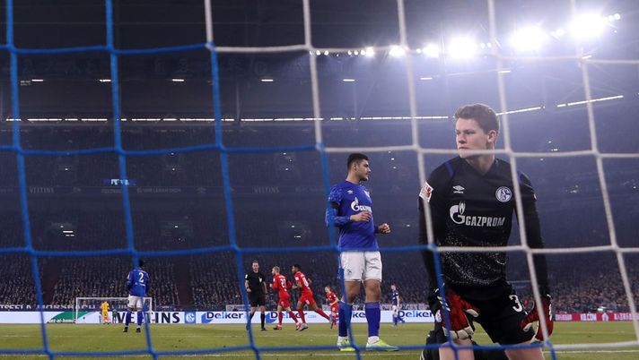 GELSENKIRCHEN, GERMANY - FEBRUARY 22: Goalkeeper Alexander Nuebel of Schalke reacts after Marcel Sabitzer of Leipzig scored his team's first goal during the Bundesliga match between FC Schalke 04 and RB Leipzig at Veltins-Arena on February 22, 2020 in Gelsenkirchen, Germany. (Photo by Alex Grimm/Bongarts/Getty Images) 