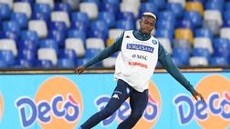 Osimhen, i quotidiani lo bocciano: sbaglia due palle gol che gridano ancora vendetta