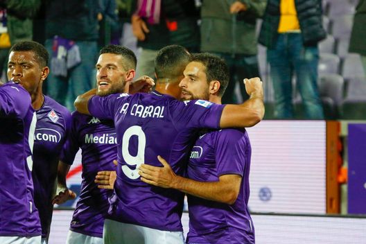 GERMOGLI PH: 9 NOVEMBRE 2022 FIRENZE STADIO ARTEMIO FRANCHI SERIE A FIORENTINA VS SALERNITANA NELLA FOTO ESULTANZA GOL BONAVENTURA Bonaventura, mix di lotta ed equilibrio. Il nuovo incursore viola- immagine 2