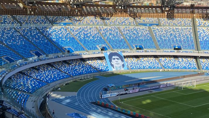 La Curva B carica gli azzurri: “Questo non è il nostro calcio ma i rivali…” – FOTO! La Curva B carica gli azzurri: “Questo non è il nostro calcio ma i rivali…” – FOTO!