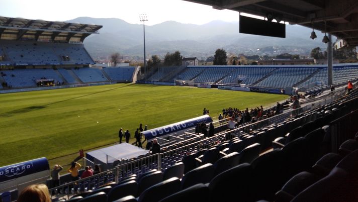 La Corsica ottiene giustizia: il 5 maggio in Francia non si gioca più a calcio, ma non tutti sono d'accordo... La Corsica ottiene giustizia: il 5 maggio in Francia non si gioca più a calcio, ma non tutti sono d'accordo...