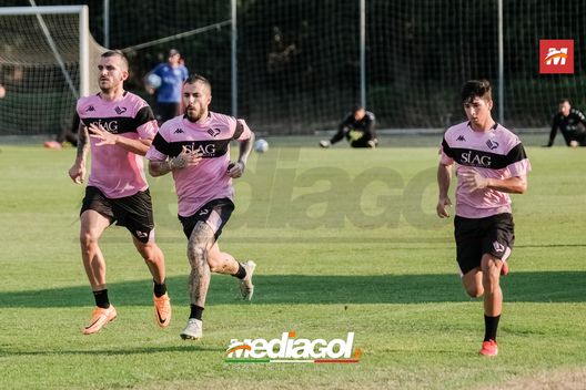 Palermo, il primo allenamento di Corini: esercitazioni tattiche e schieramenti- immagine 3